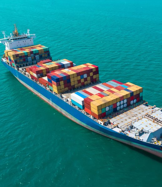 Navio Container